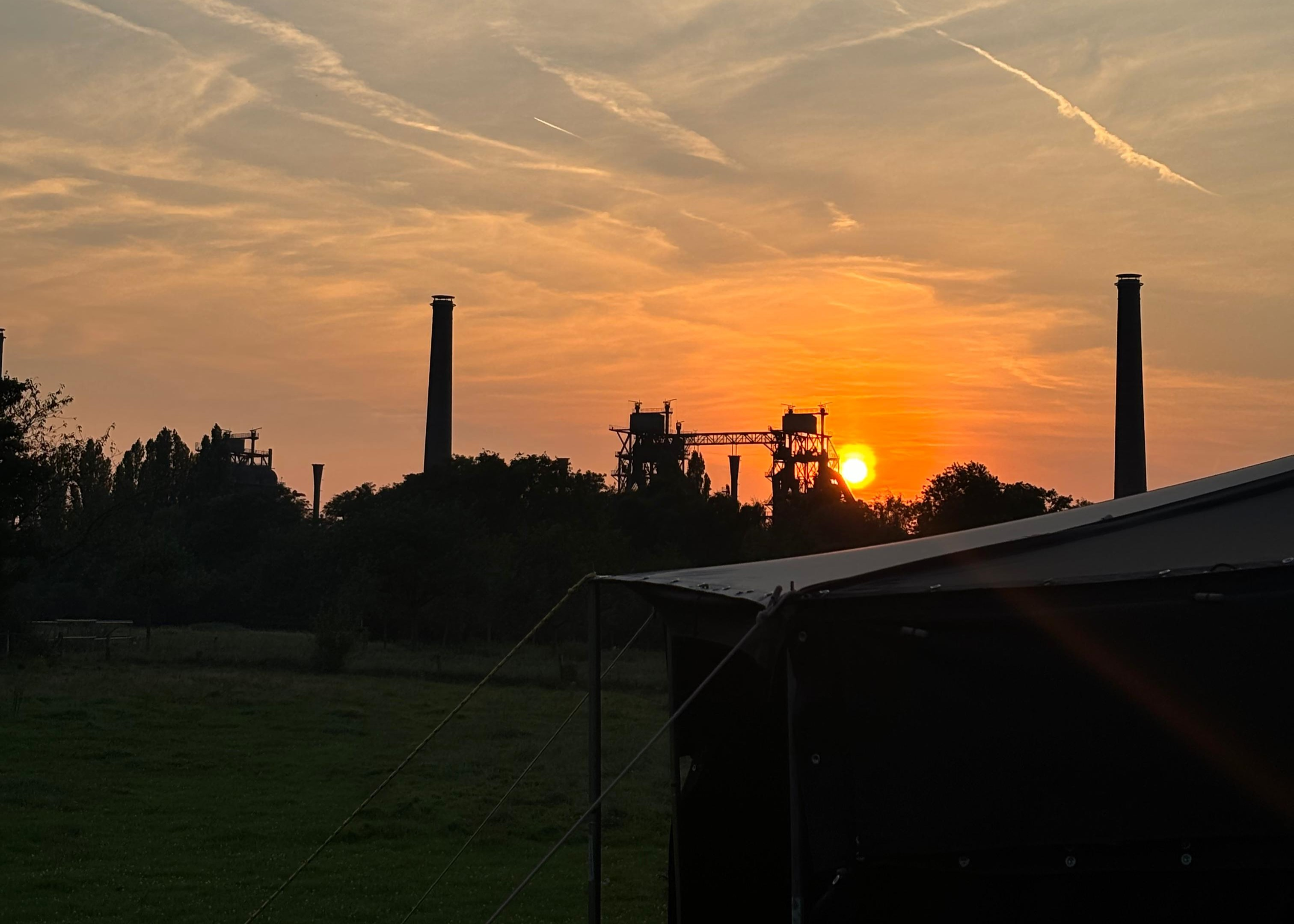 Blick auf das ehemalige Stahlwerk